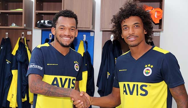 Luiz Gustavo Fenerbahçe'ye gelmek için cebinden 1 milyon euro ödemiş