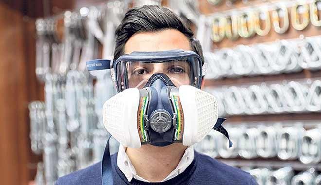 Fırsatçılar iş başında! Maske fiyatları 180 TL'ye çıktı