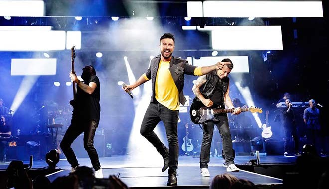 Tarkan kiloları veremedi, konserleri iptal etti