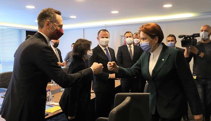 Meral Akşener, Patronlar Kulübü'yle görüştü