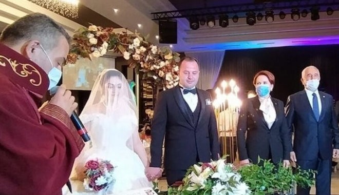 Meral Akşener'e 'Genel Başkanım' diyen nikah memuru görevden alındı