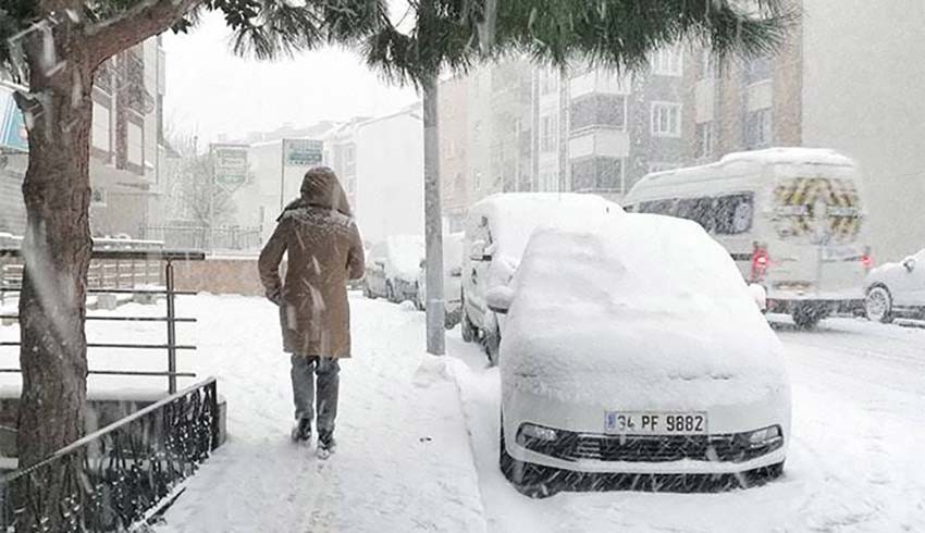 Kar başladı: Meteoroloji’den İstanbul’a uyarı