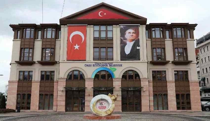 Ordu Büyükşehir Belediyesi'nin adrese teslim 19 ihalesi Sayıştay raporunda