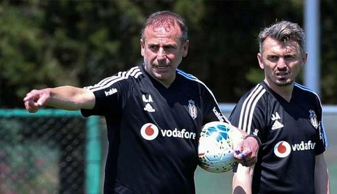 Orhan Ak, Beşiktaş'taki görevinden istifa etti: Yük olmak istemem