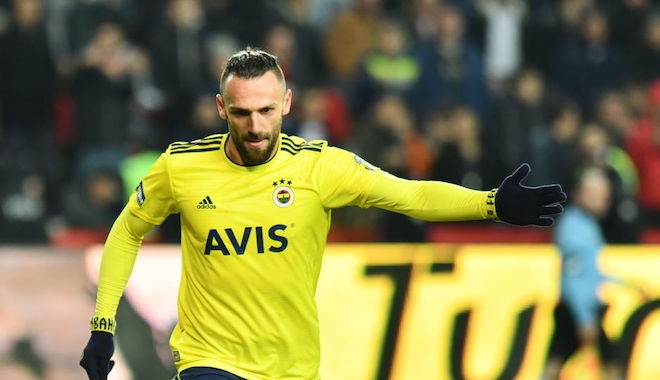 Fenerbahçe'de doldur-boşalt! Transfer edilen 16 futbolcudan 7’siyle yollar ayrıldı