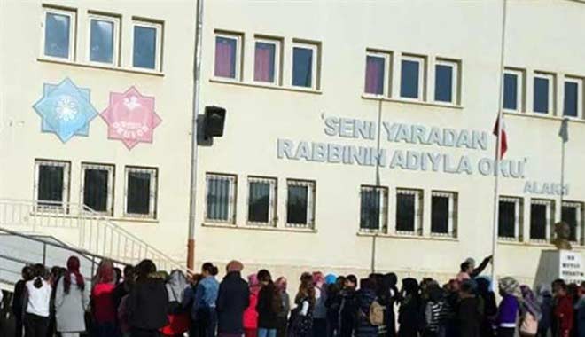 Recep Tayyip Erdoğan Üniversitesi'nden tez: İmam hatipliler daha saldırgan