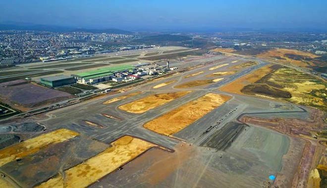 Sabiha Gökçen’deki yeni pistte ikinci çatlak