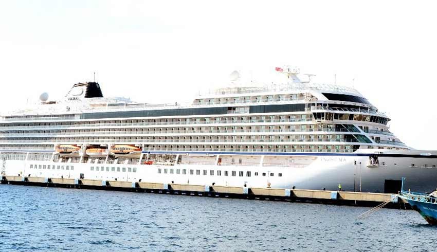 Sezonun ilk cruise gemisi Bodrum’a geldi