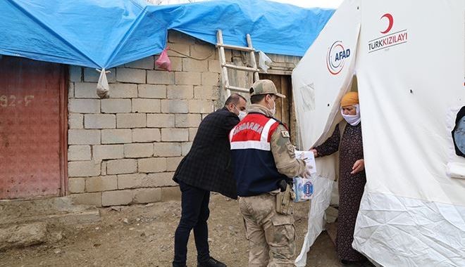 Sınırda ‘kaçak’ var! Göçmenlerin ülkeye girişleri sürüyor