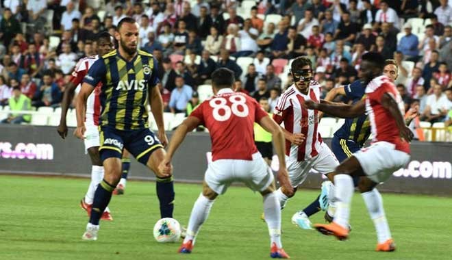 Sivasspor Fenerbahçe 2-1: Cumhuriyet Kupası Sivasspor’un