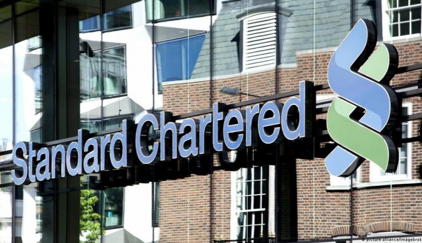 Standard Chartered 2022 için dolar/TL tahminini 20 liraya çıkardı