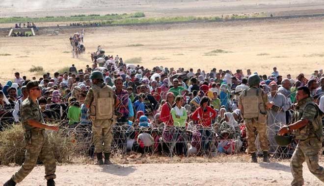 Tehlike kapıda: Suriyeliler Türkiye sınırında