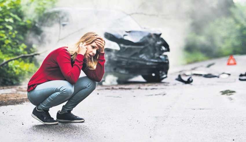 Trafik kazalarında fırsatçılar vatandaşı 'yolda' bıraktı