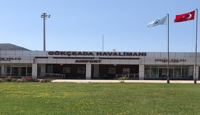 Uçuş olmayan havaalanında 62 personel her gün işe gidiyor