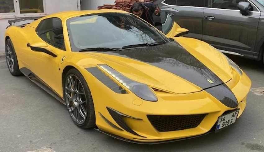 Vatandaşı dolandırıp Ferrari ve 24 adet lüks ev satın almış